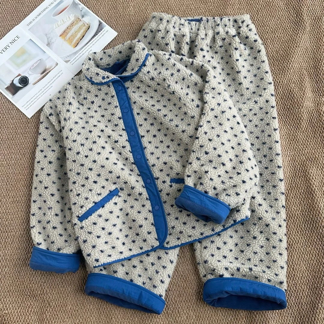 日系简约波点珊瑚绒睡衣女冬季保暖加厚长袖长裤家居服套装可外穿