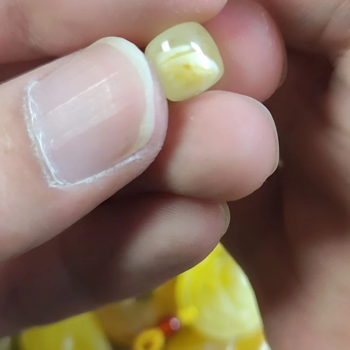 琥珀未镶嵌裸石9.3*8.5mm特色老型珠