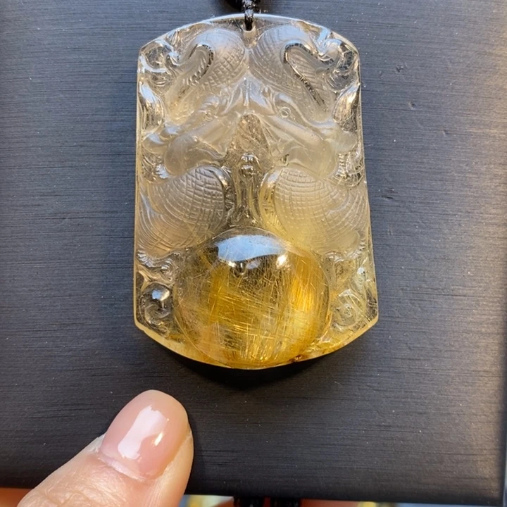 颈饰未镶嵌发晶金发晶双龙戏珠吊坠