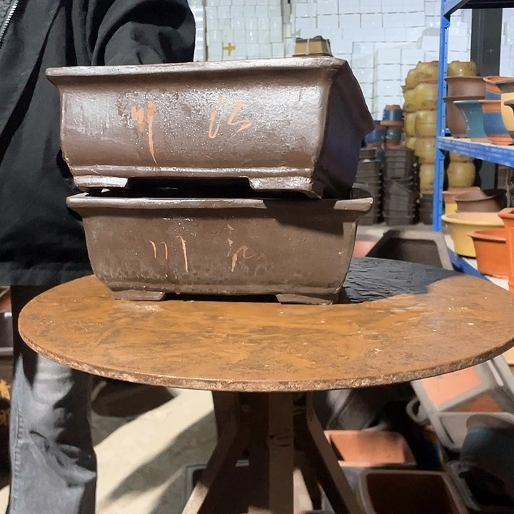 26–26棕色马槽花盆花盆