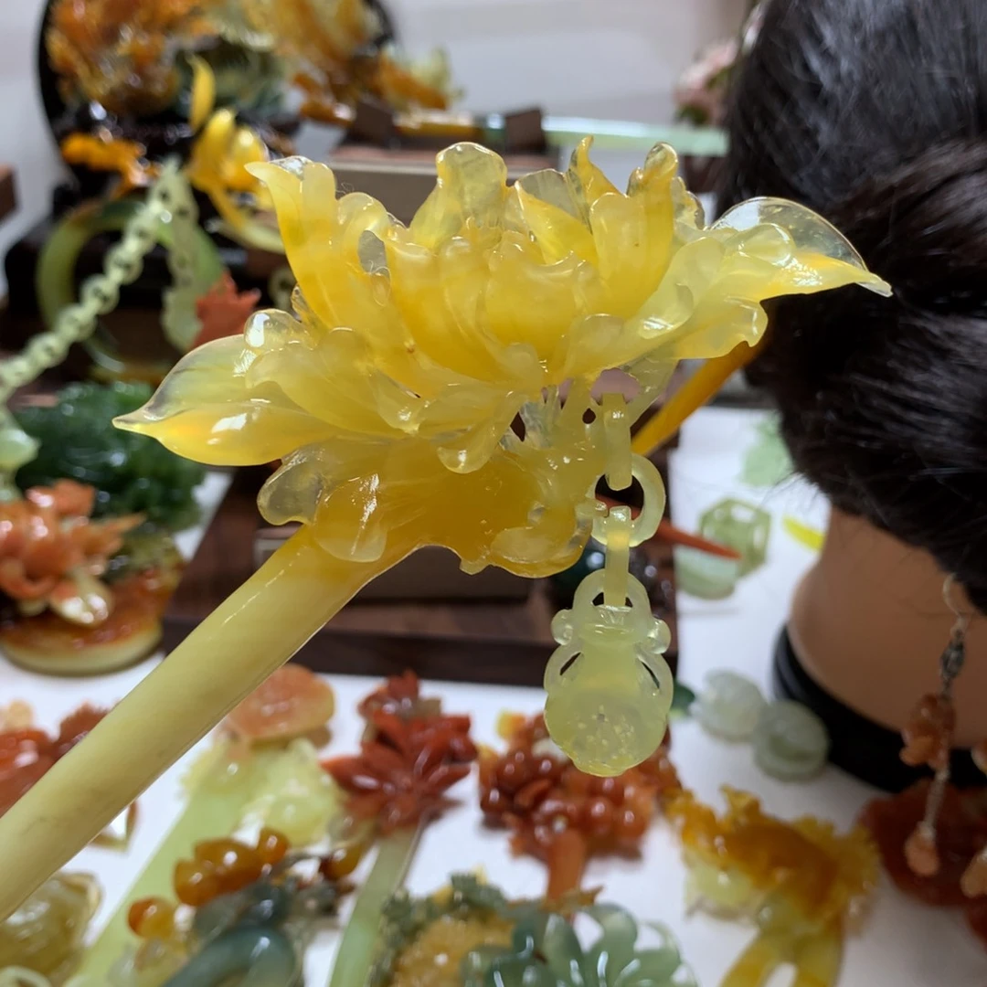 蛇纹石玉发饰未镶嵌九***幻