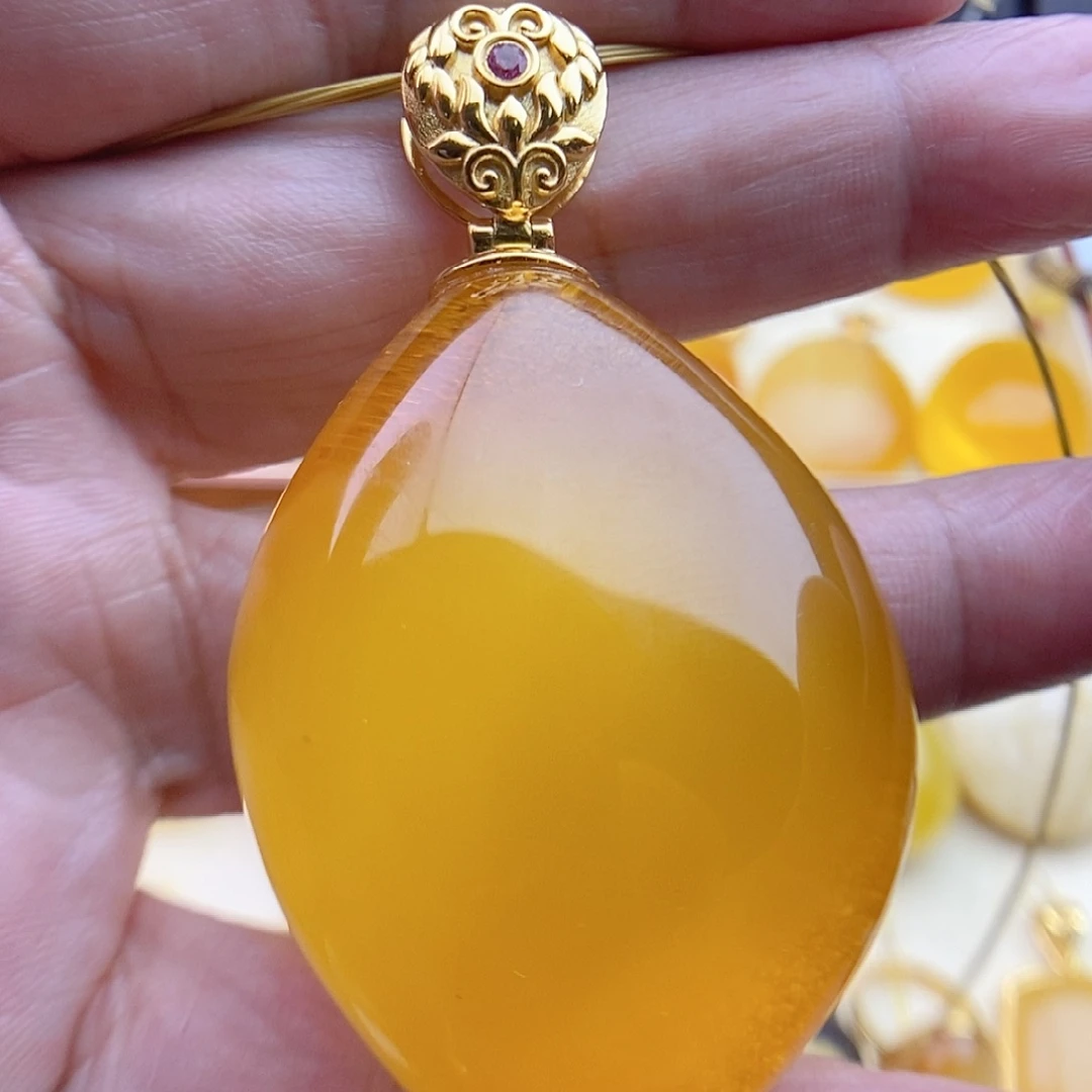 琥珀颈饰银S925镀金镶嵌