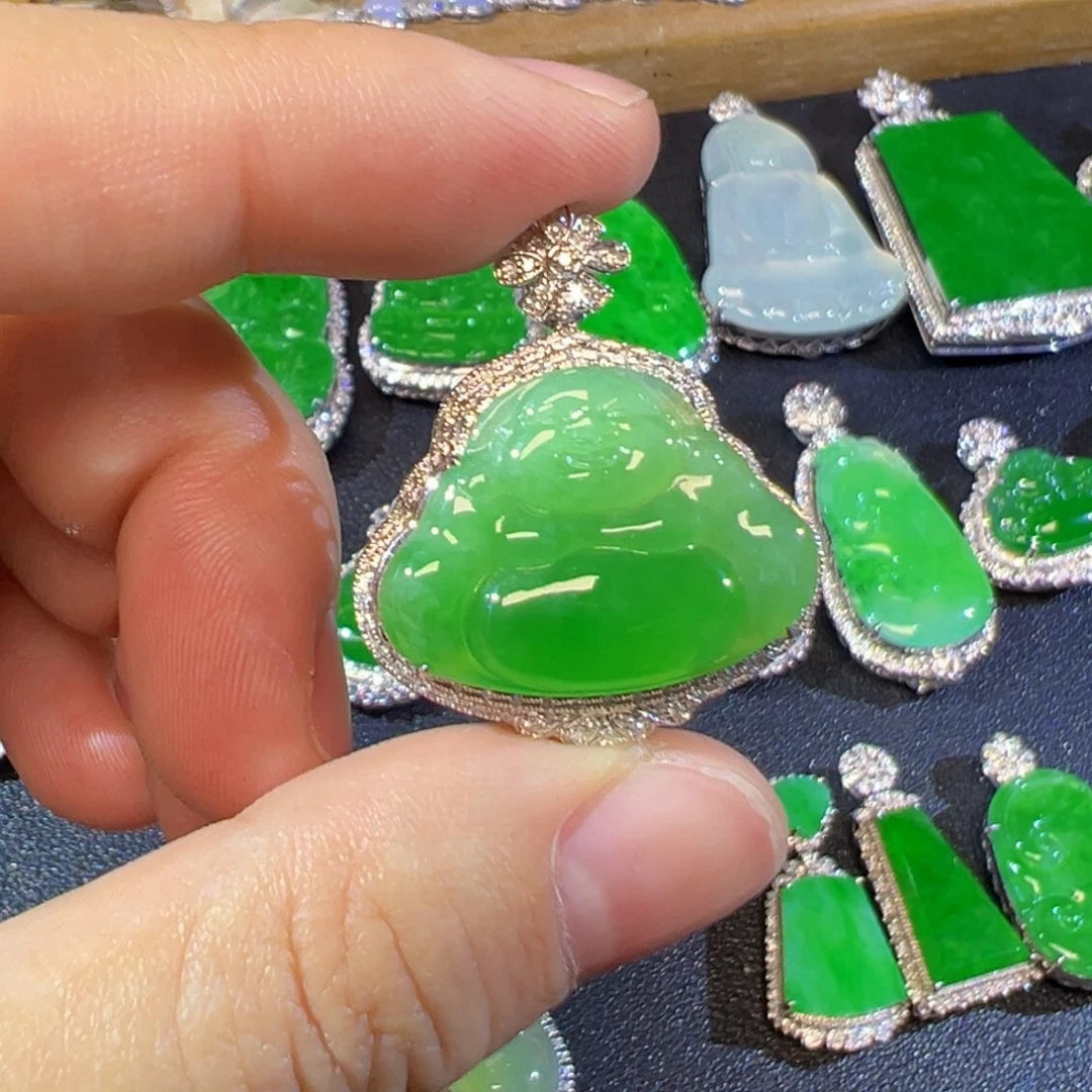 翡翠18K金镶嵌吊坠(不含链)