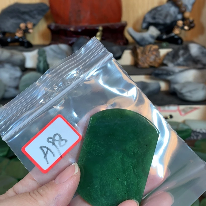 【闪购商品】和田玉镯子心未镶嵌