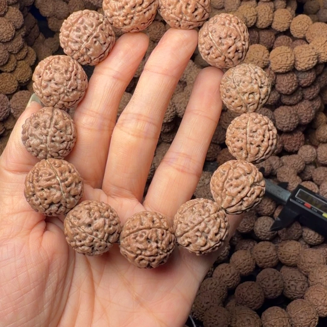 手串金刚菩提7瓣卡20尺，25号