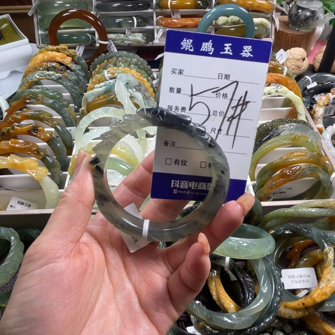 未镶嵌蛇纹石玉手镯