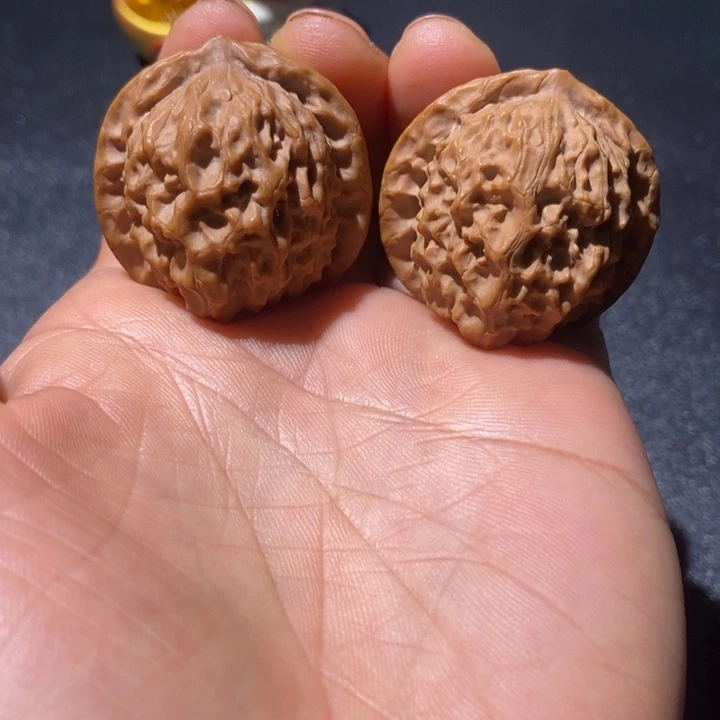 吊坠文玩核桃瓷娃娃全品36