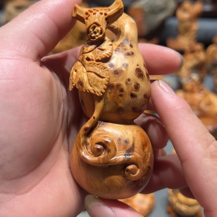 柏木（崖柏）点点关注