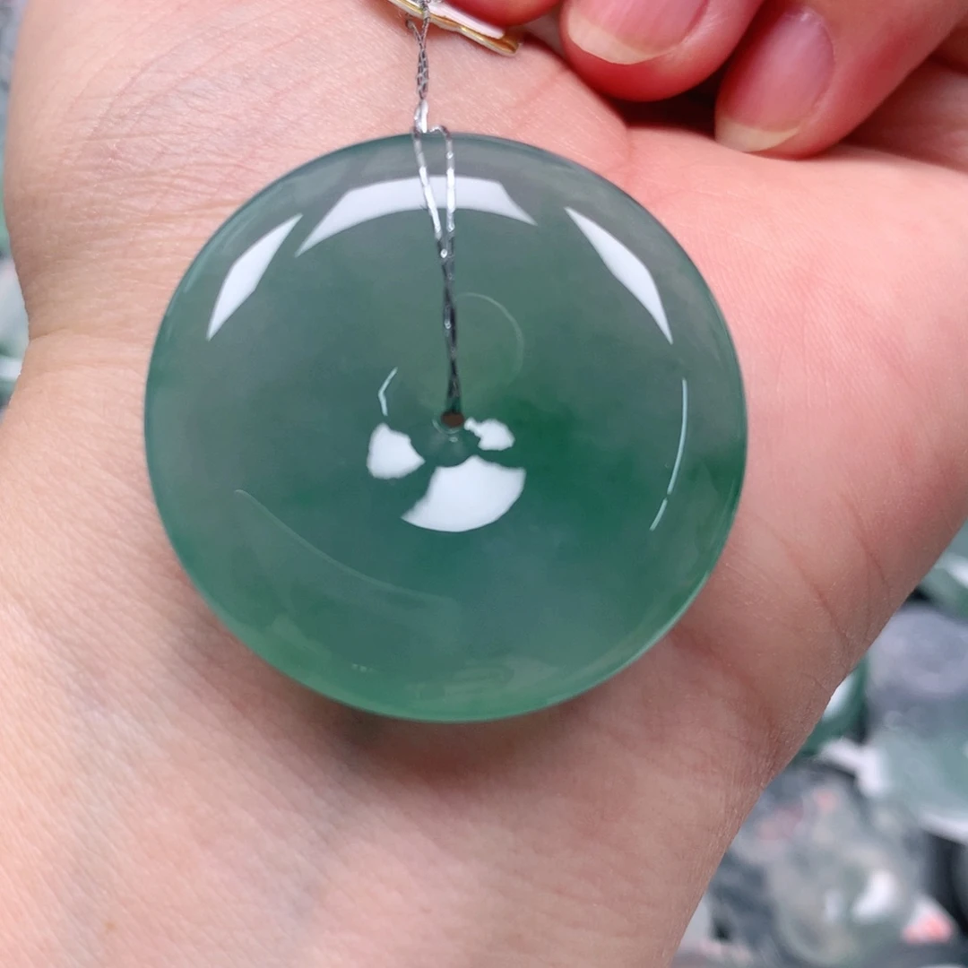 颈饰未镶嵌翡翠天然翡翠