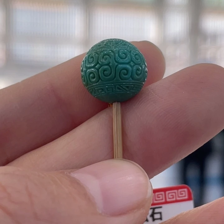 绿松石未镶嵌珠宝奇石12