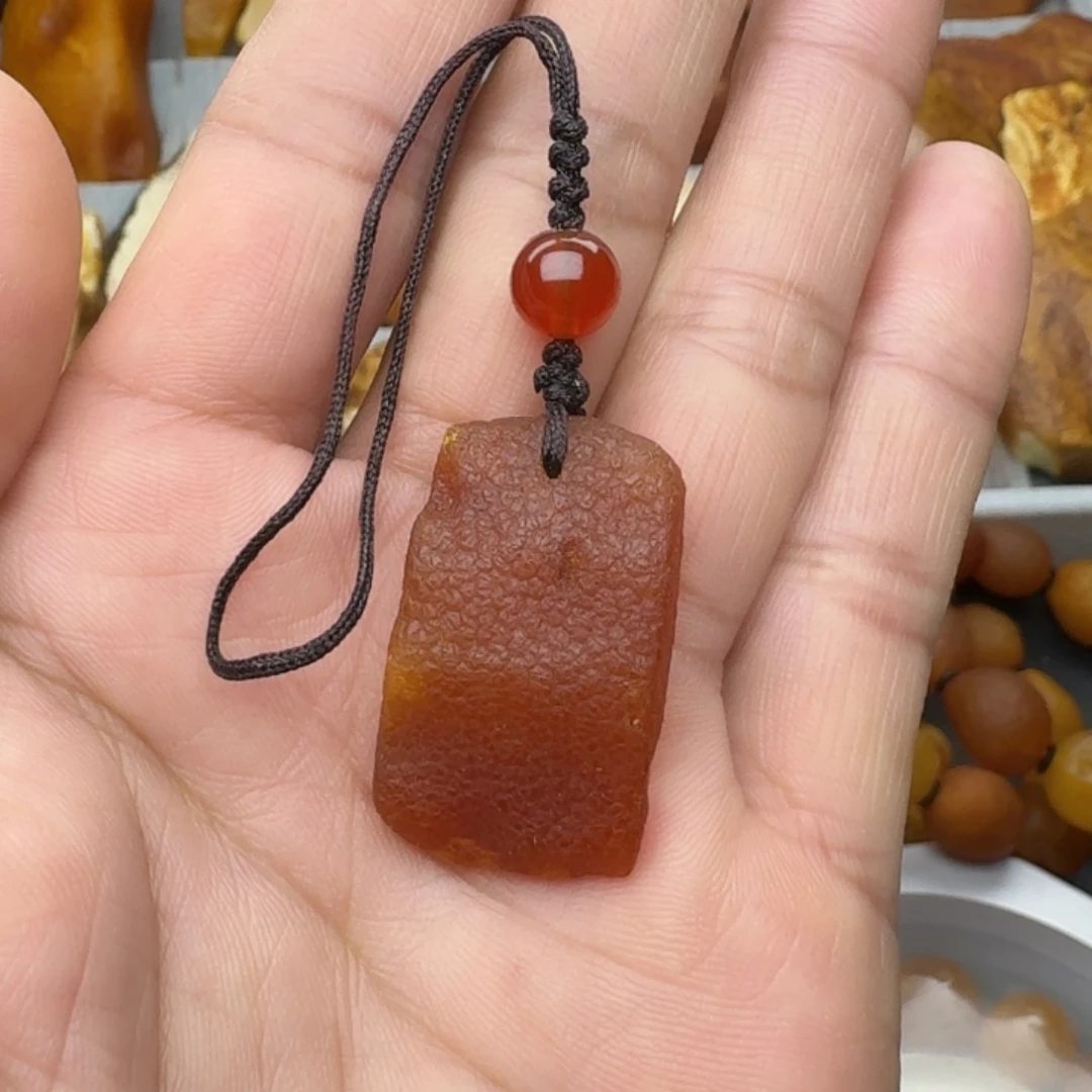 琥珀裸石未镶嵌天然蜜蜡原石手机吊坠