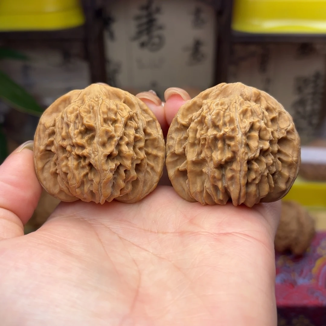 四座楼狮子头四十五尺49.4克