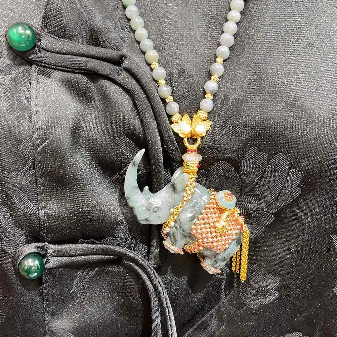 翡翠合金吊坠(赠链)国风