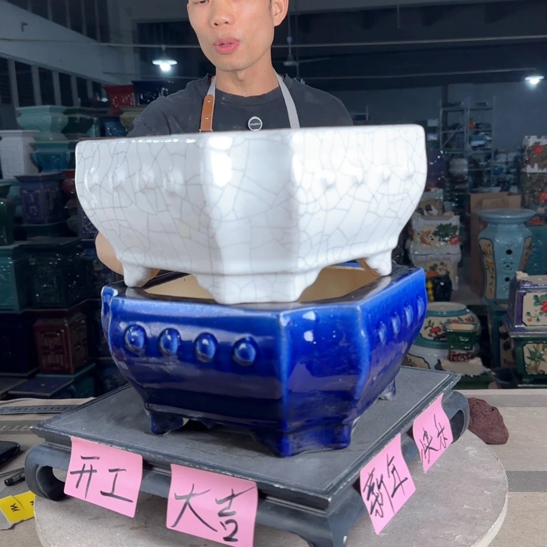 一风堂石湾花盆。微瑕