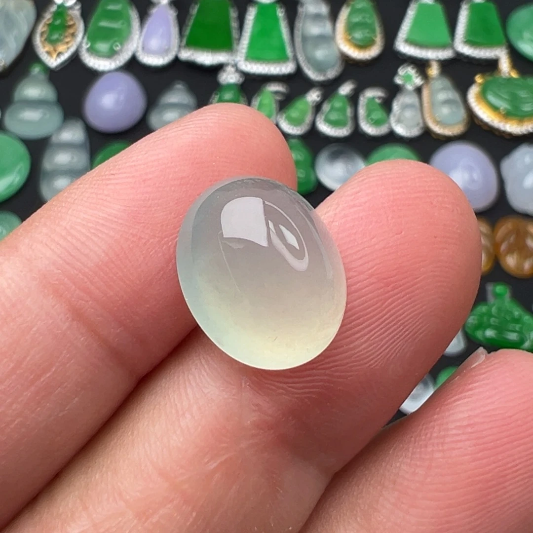 翡翠未镶嵌颈饰蛋面13.9