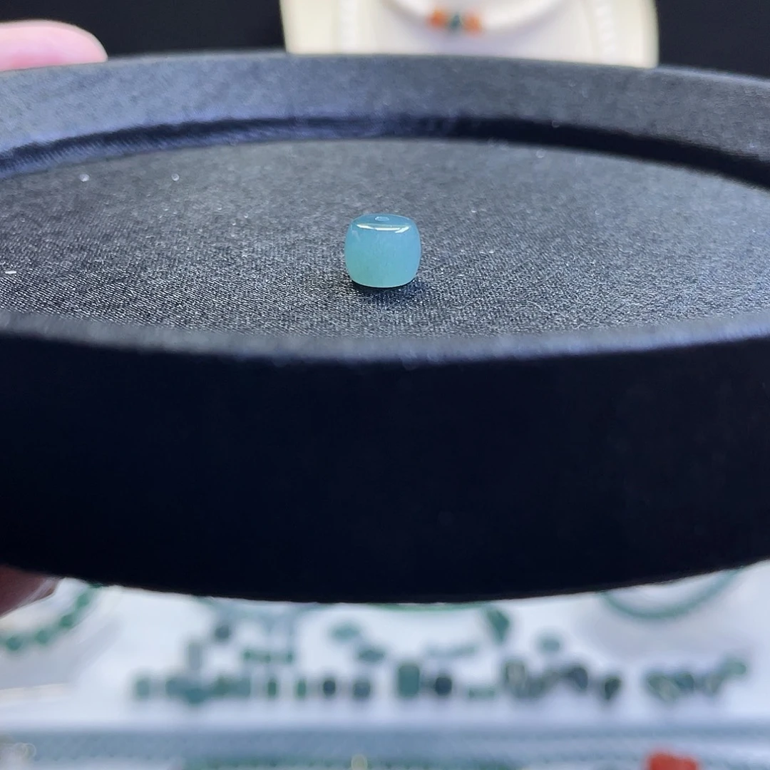 翡翠散珠天然A货翡翠7.7✖️6.4老型珠一颗