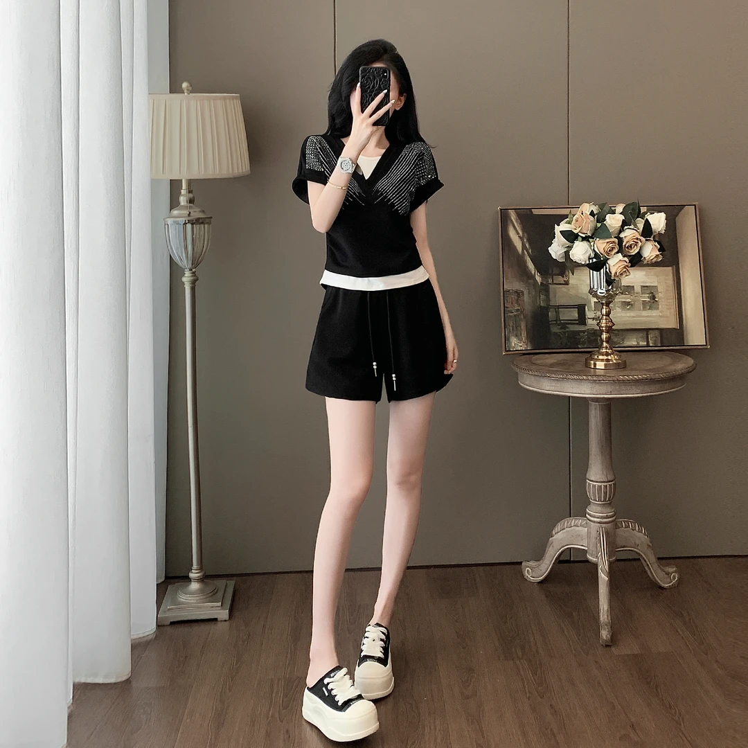 夏日穿搭显瘦洋气时尚休闲运动烫钻短袖短裤/长裤两件套装女爆款