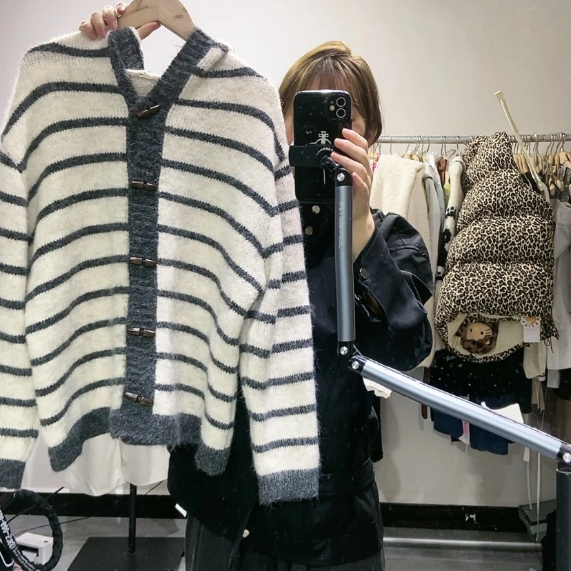 【闪购商品】灰色条纹