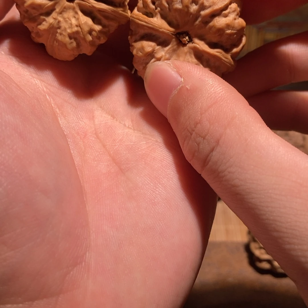 乔***一文玩核桃吊坠蛤蟆头D53