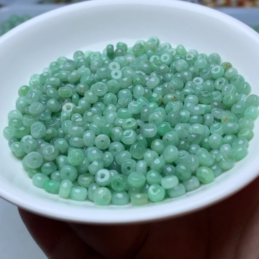 【闪购商品】未镶嵌手链翡翠卡2.8乘4.5果阳绿算盘60颗