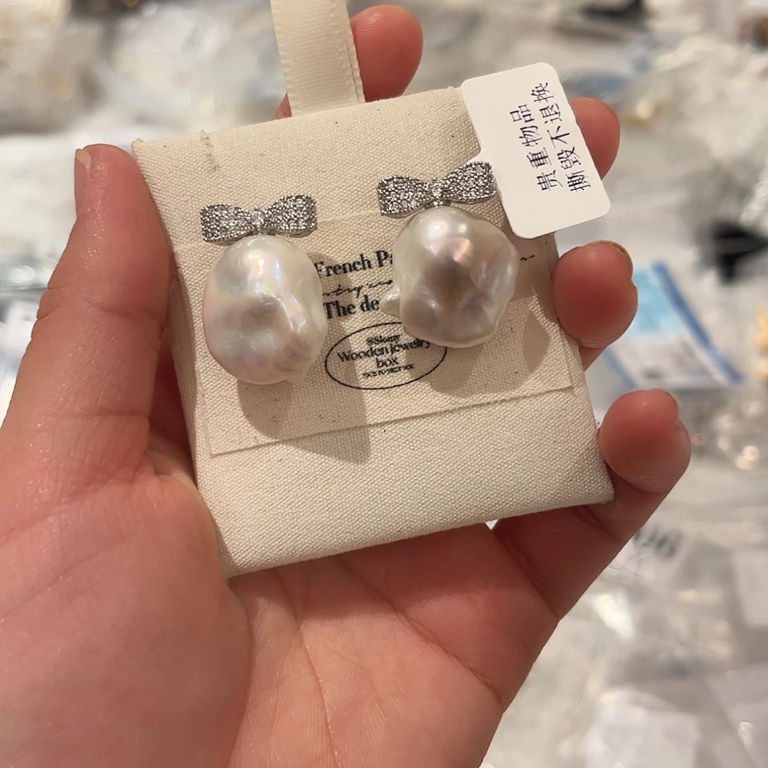 淡水珍珠耳饰合金