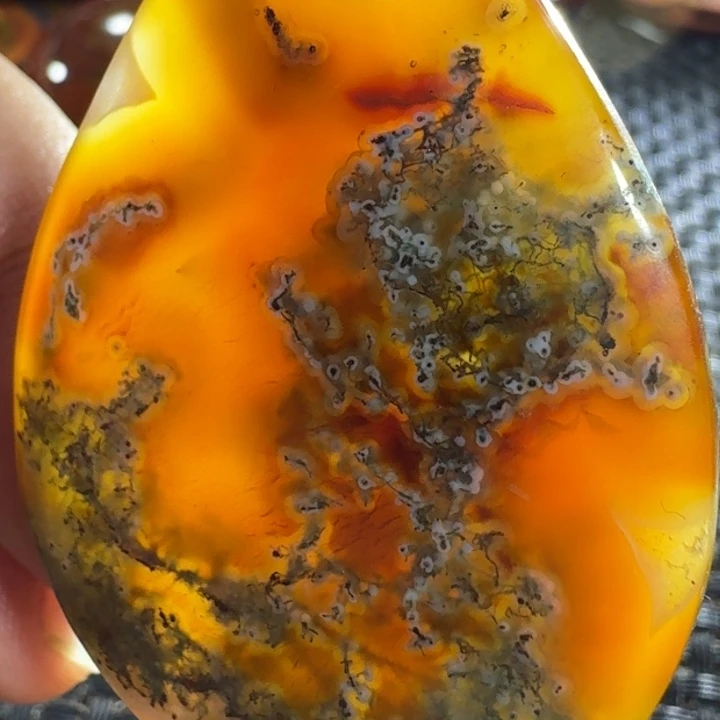 我***来玛瑙/玉髓未镶嵌颈饰