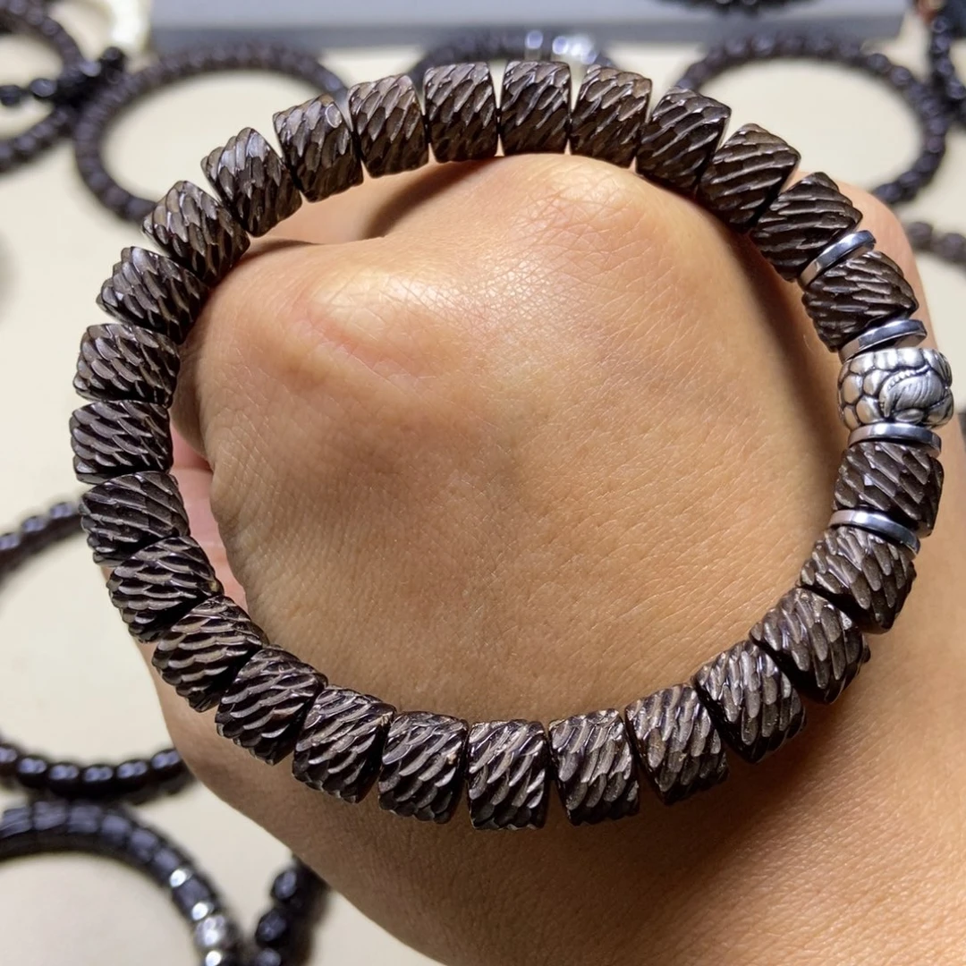 大***@椰蒂手串耶蒂龙鳞97