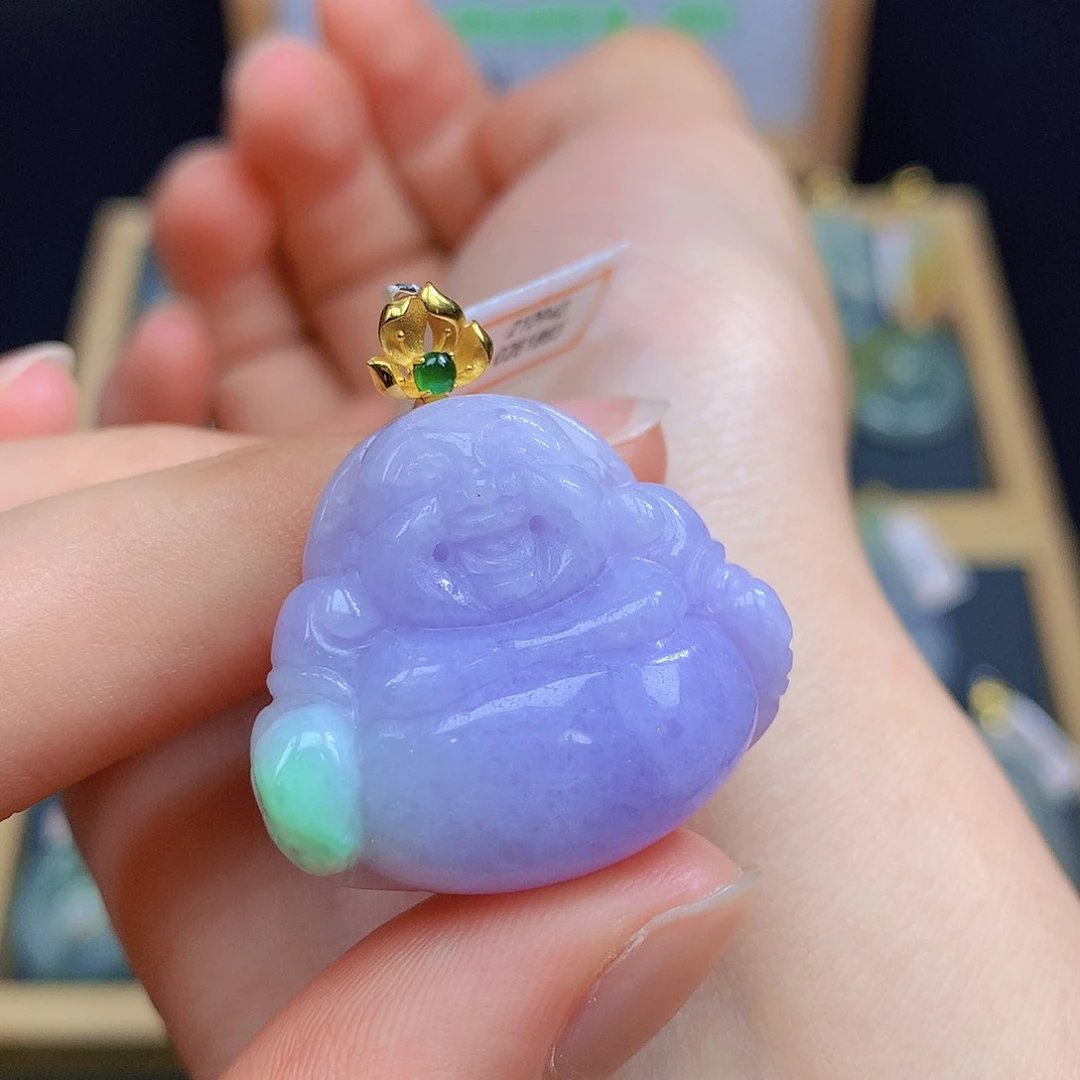 翡翠18K金镶嵌颈饰翡翠