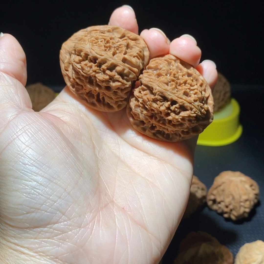 把件文玩核桃三角疆