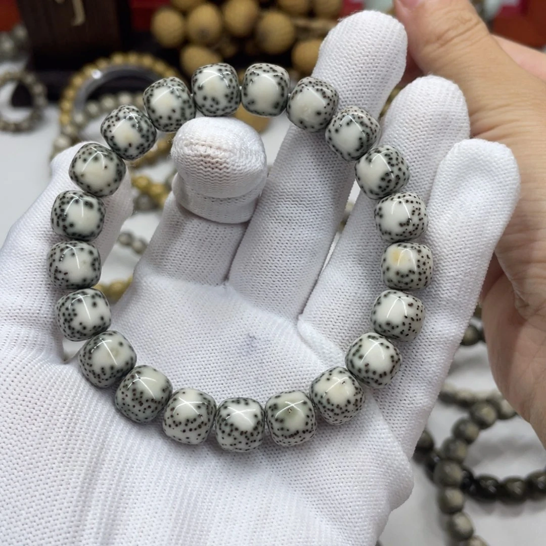 星月菩提手串半*。11mm双留白