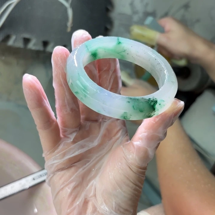 石***考未镶嵌手镯石英质玉（非洲翠）定制