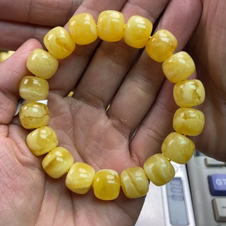 琥珀珠宝奇石未镶嵌30