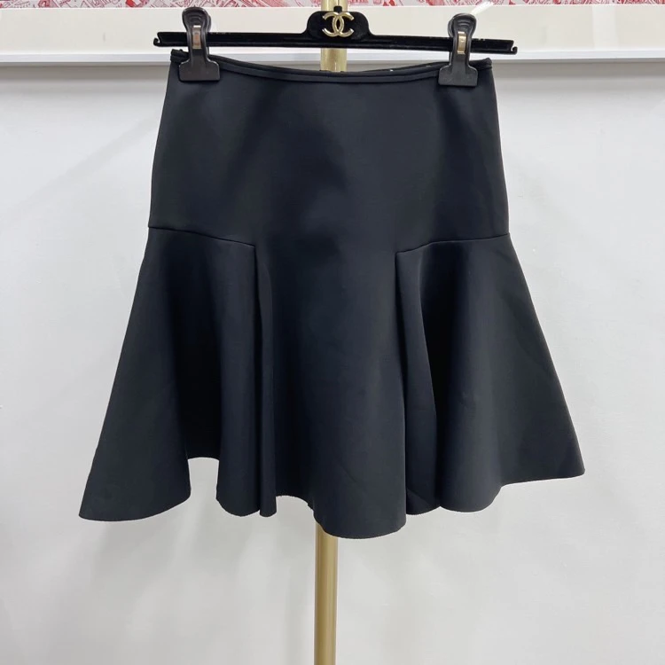 95新  【LANVIN】#浪凡黑色短裙T.34码
