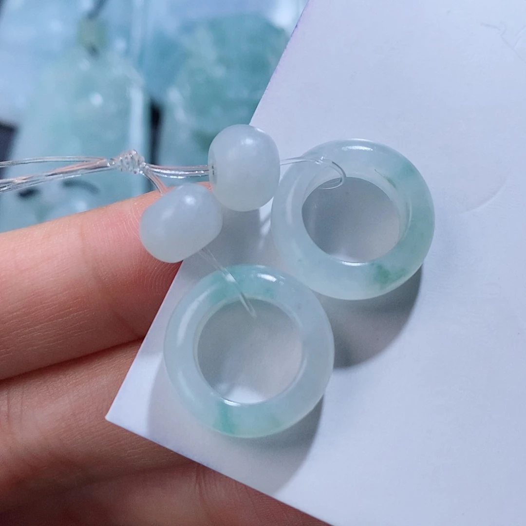 定制翡翠未镶嵌毛货付款后确认抛光