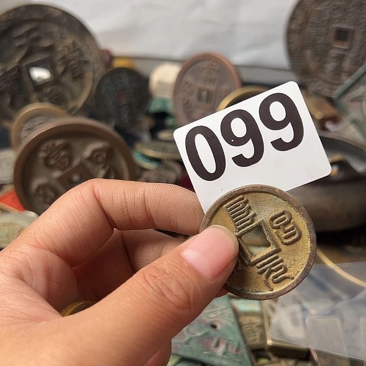 用***3铜复古文创工艺品