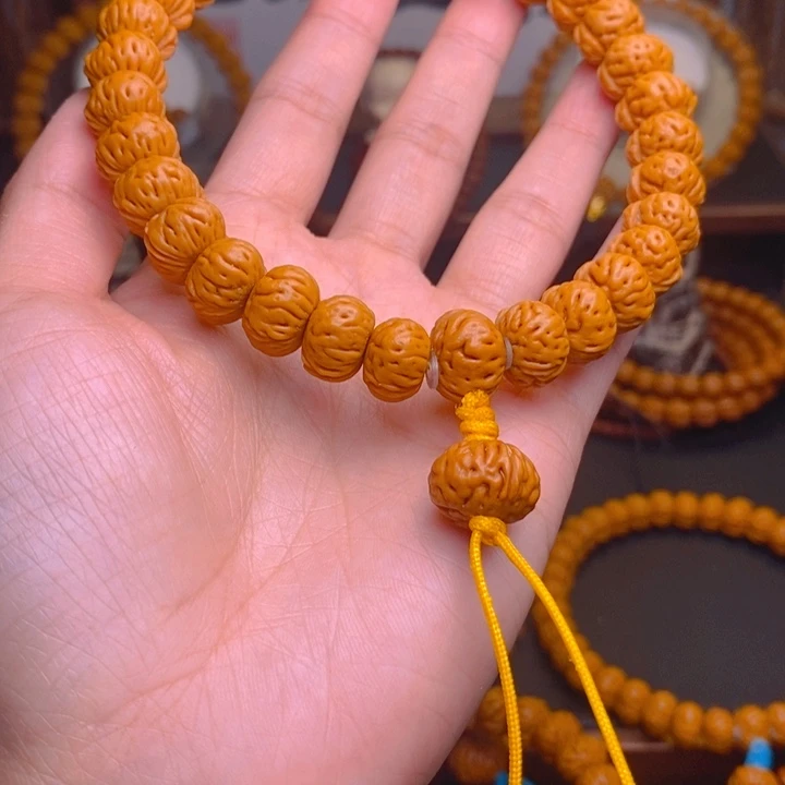 小***哥手串桃核龙文桃核