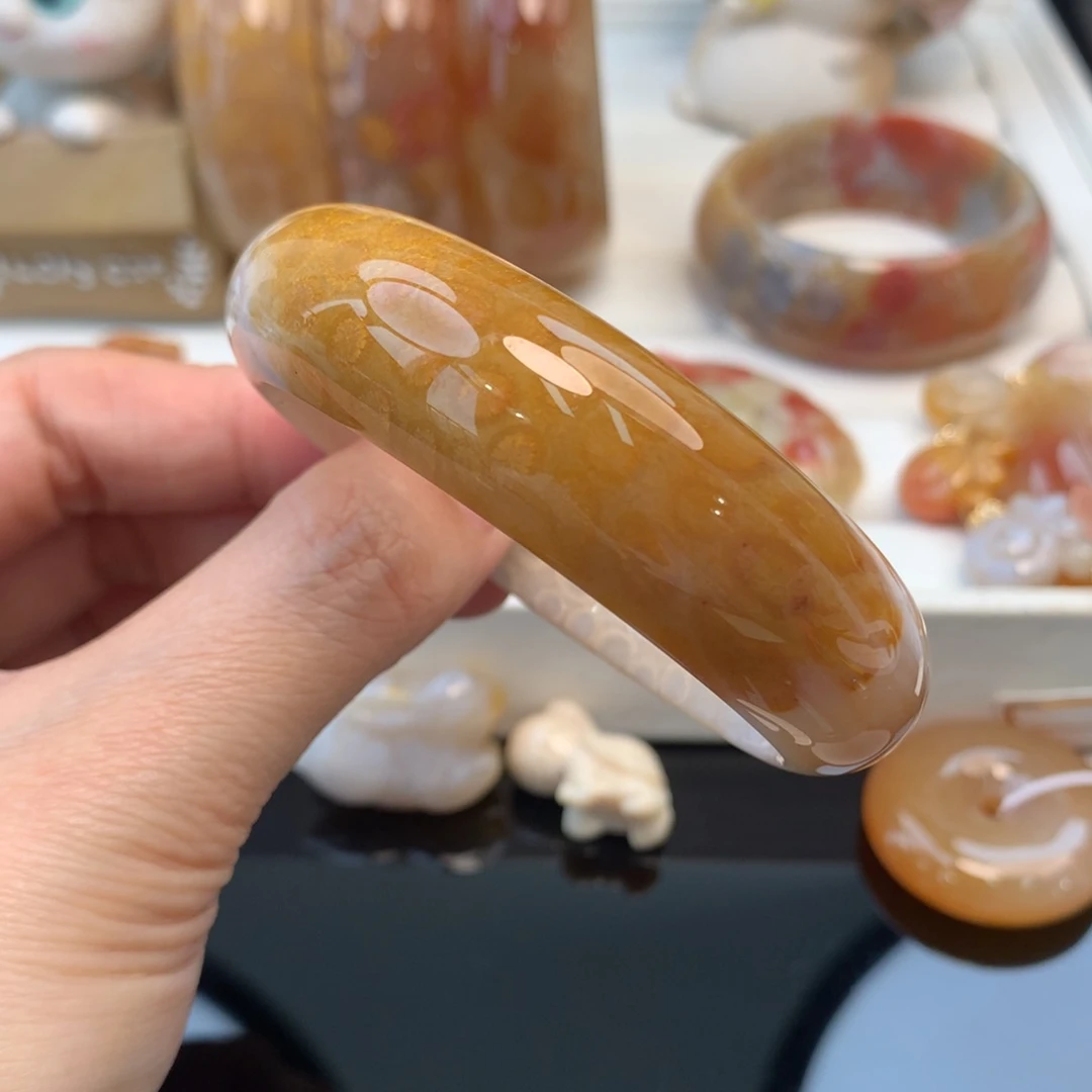 硅化珊瑚（珊瑚玉）手镯未镶嵌55.3口