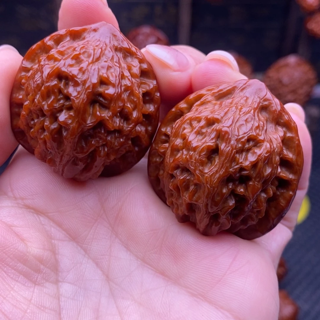 文玩核桃吊坠平谷金牛38尺