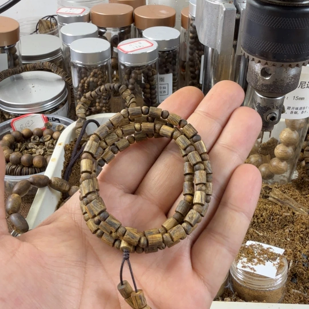 沉香沉香碎屑奇楠沉香乌身圆叶品种卡5多圈10.5克