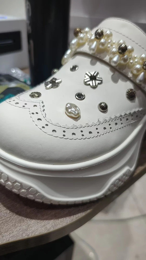 1877厚底半托时尚