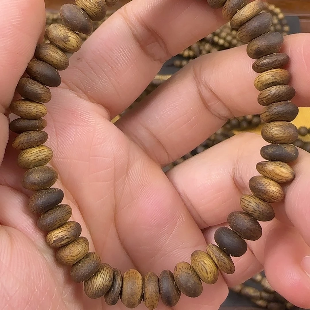 手串沉香单圈算盘随型珠