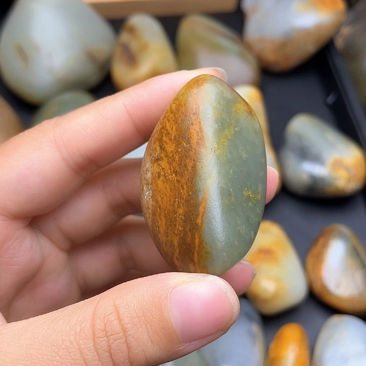 颈饰未镶嵌和田玉8