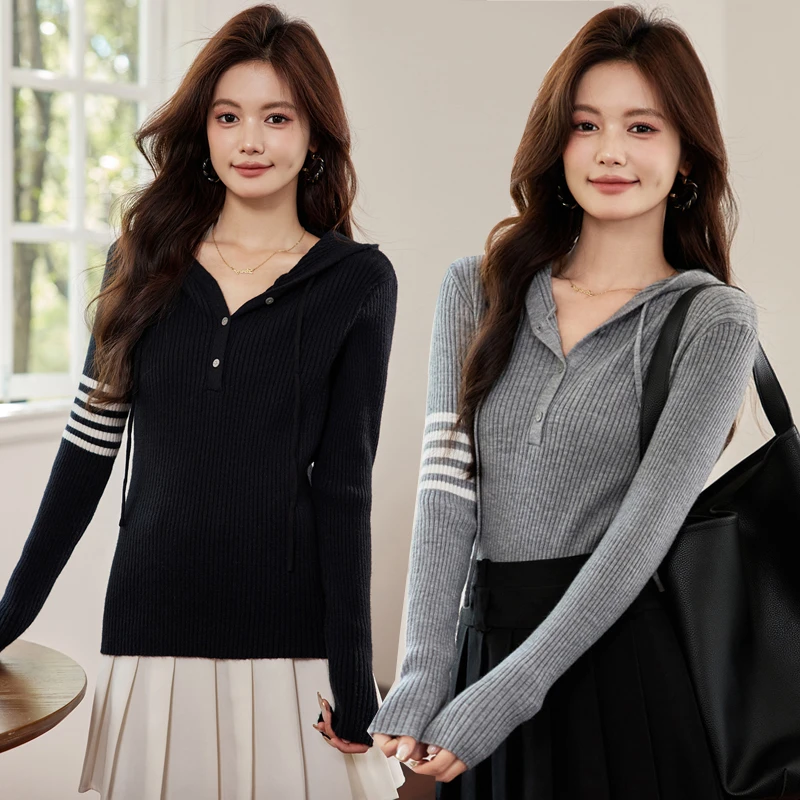 秋冬季减龄撞色条纹连帽针织衫H2511