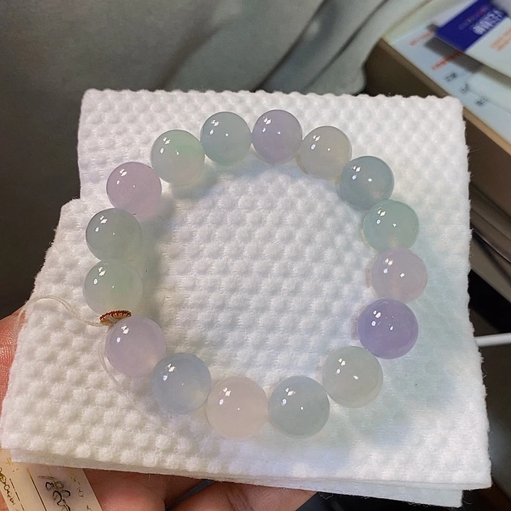 定制翡翠未镶嵌翡翠.