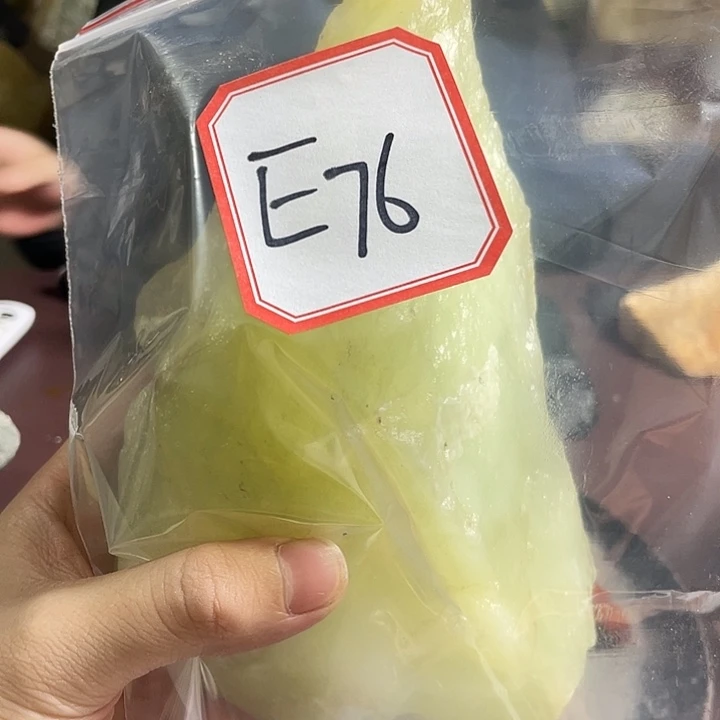 大***狼蛇纹石玉未镶嵌岫玉原石