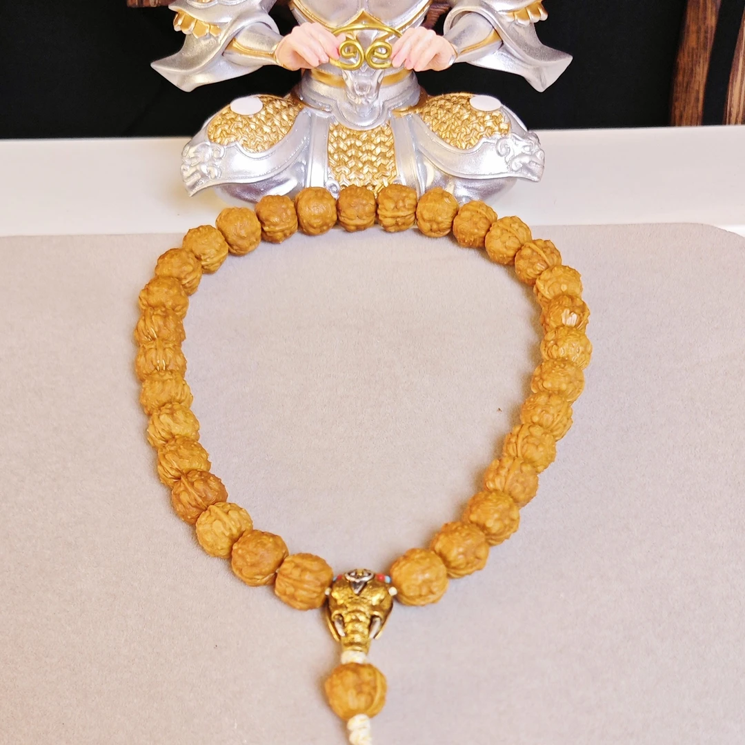 猴头手串手持小蟾王