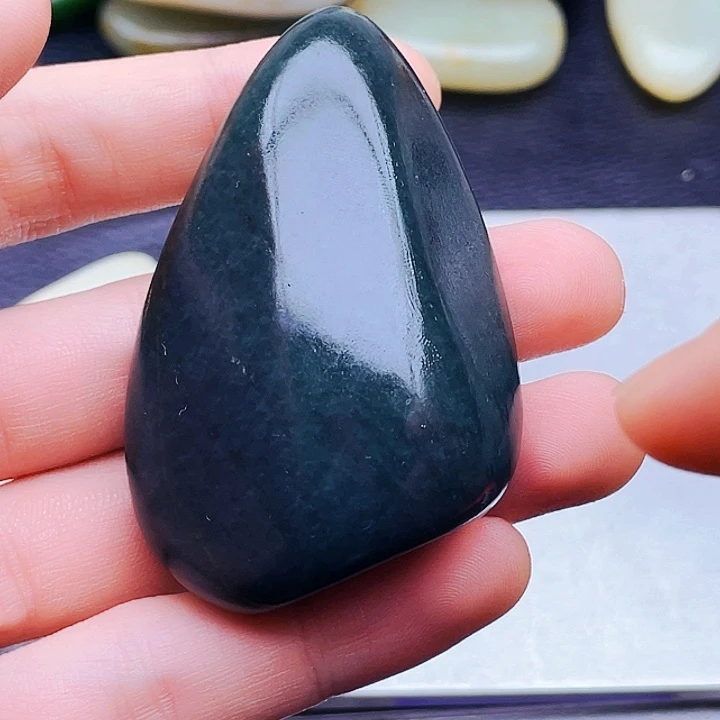 和田玉未镶嵌摆件