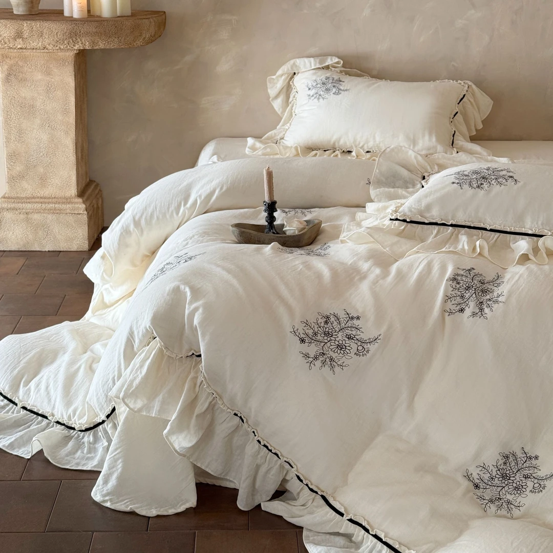 白茶花｜法式复古风全棉双层皱皱纱四件套刺绣荷叶被套纯棉床品