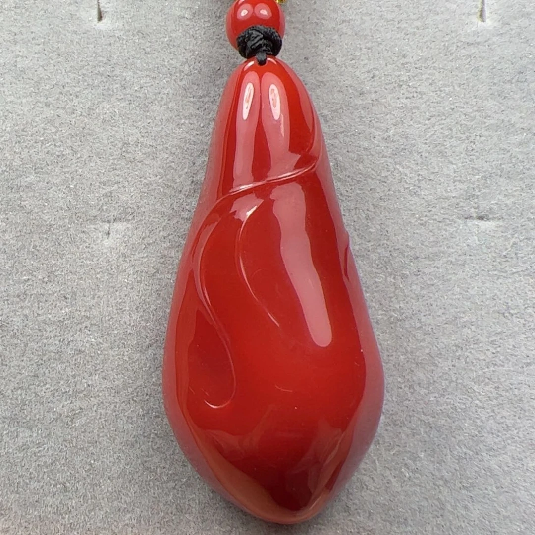 未镶嵌吊坠南红玛瑙