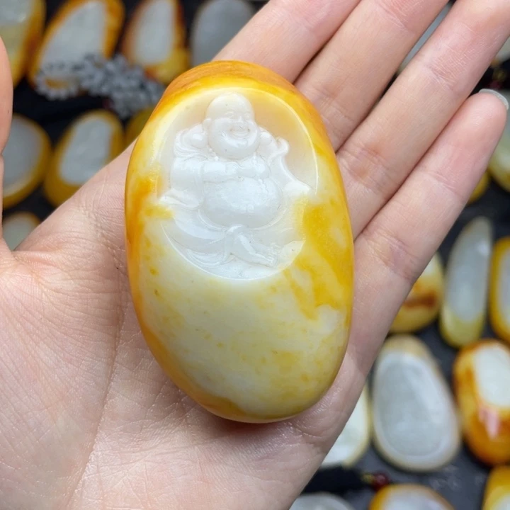【闪购商品】颈饰未镶嵌和田玉